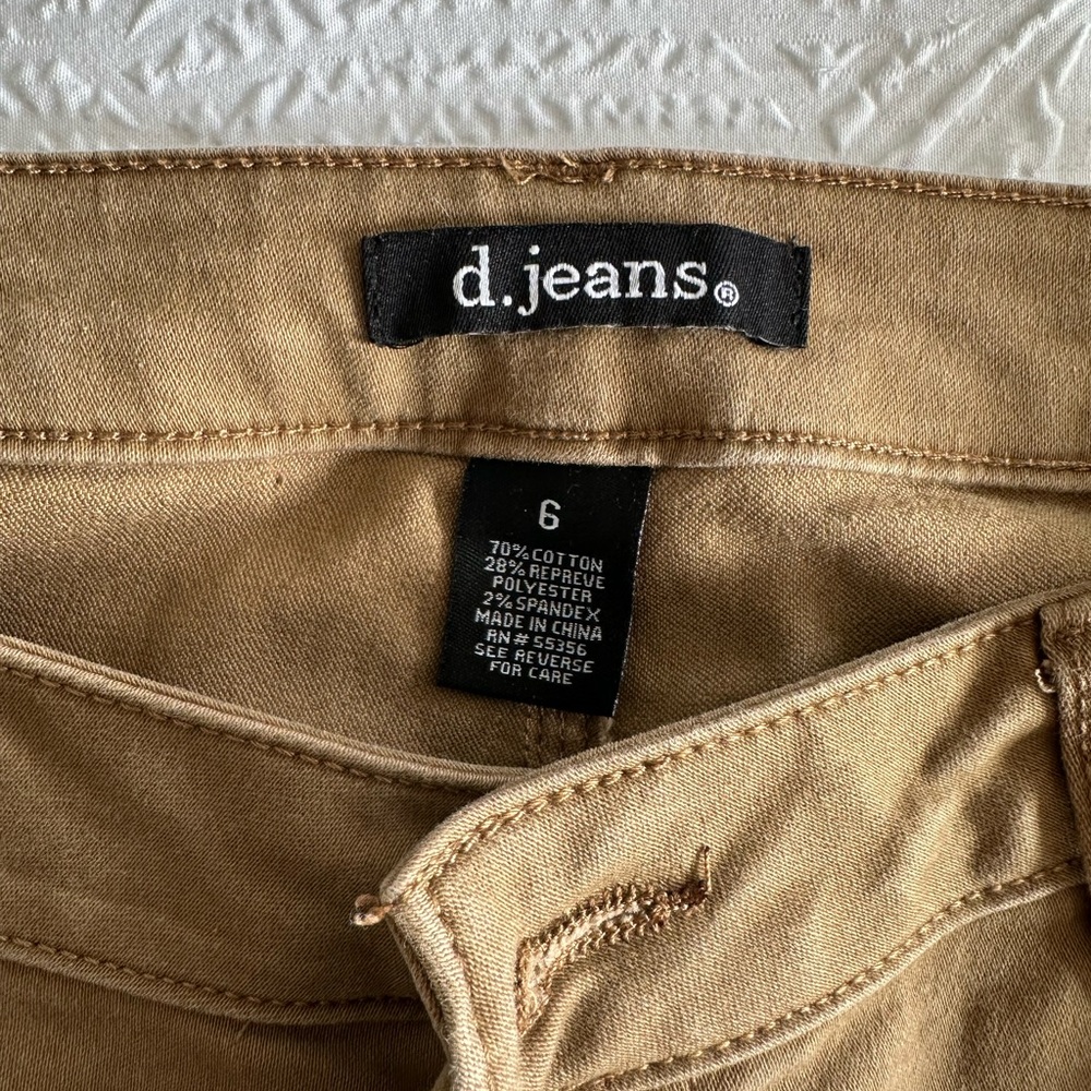 D. Jeans Tan Pants
